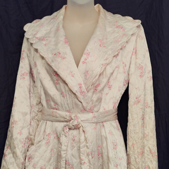 Vintage Other - Vintage 40s Kamore Pinup Quilted Satin Robe